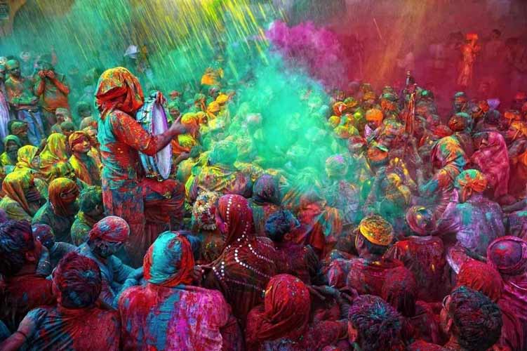Holi